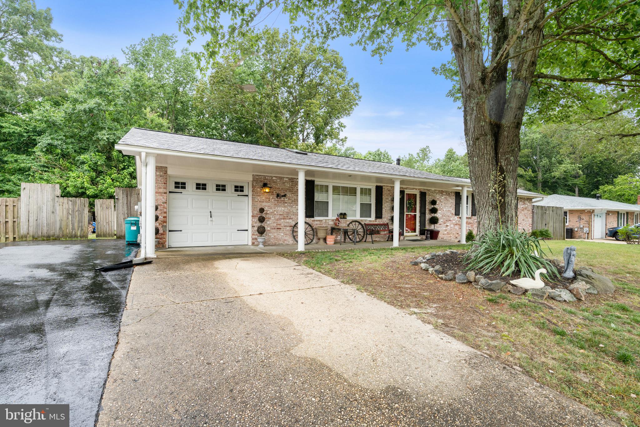 11625 Rivershore Drive Dunkirk, MD 20754 - Photo 3 of 48