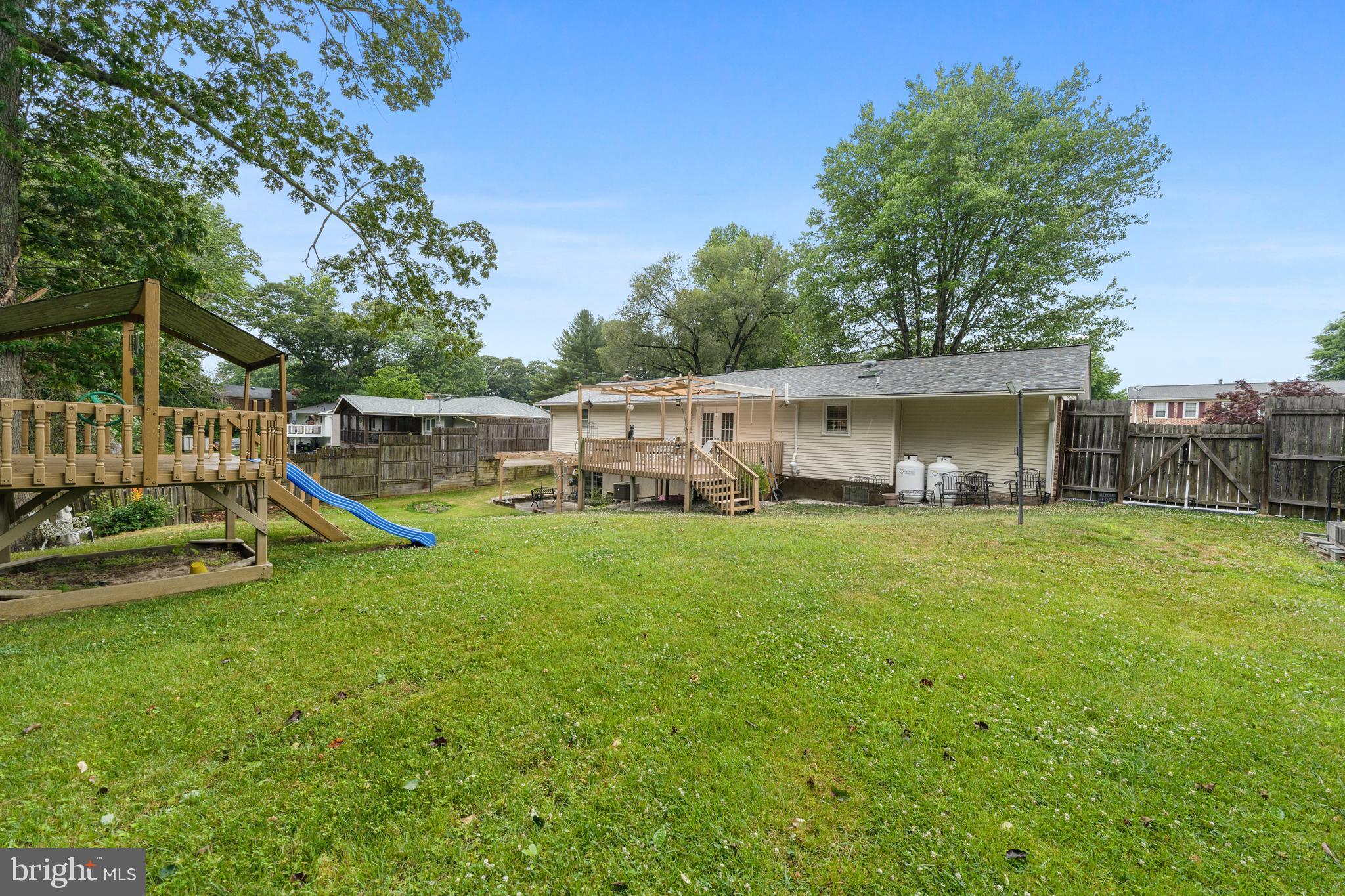 11625 Rivershore Drive Dunkirk, MD 20754 - Photo 6 of 48