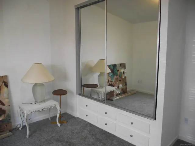 a view of utility room