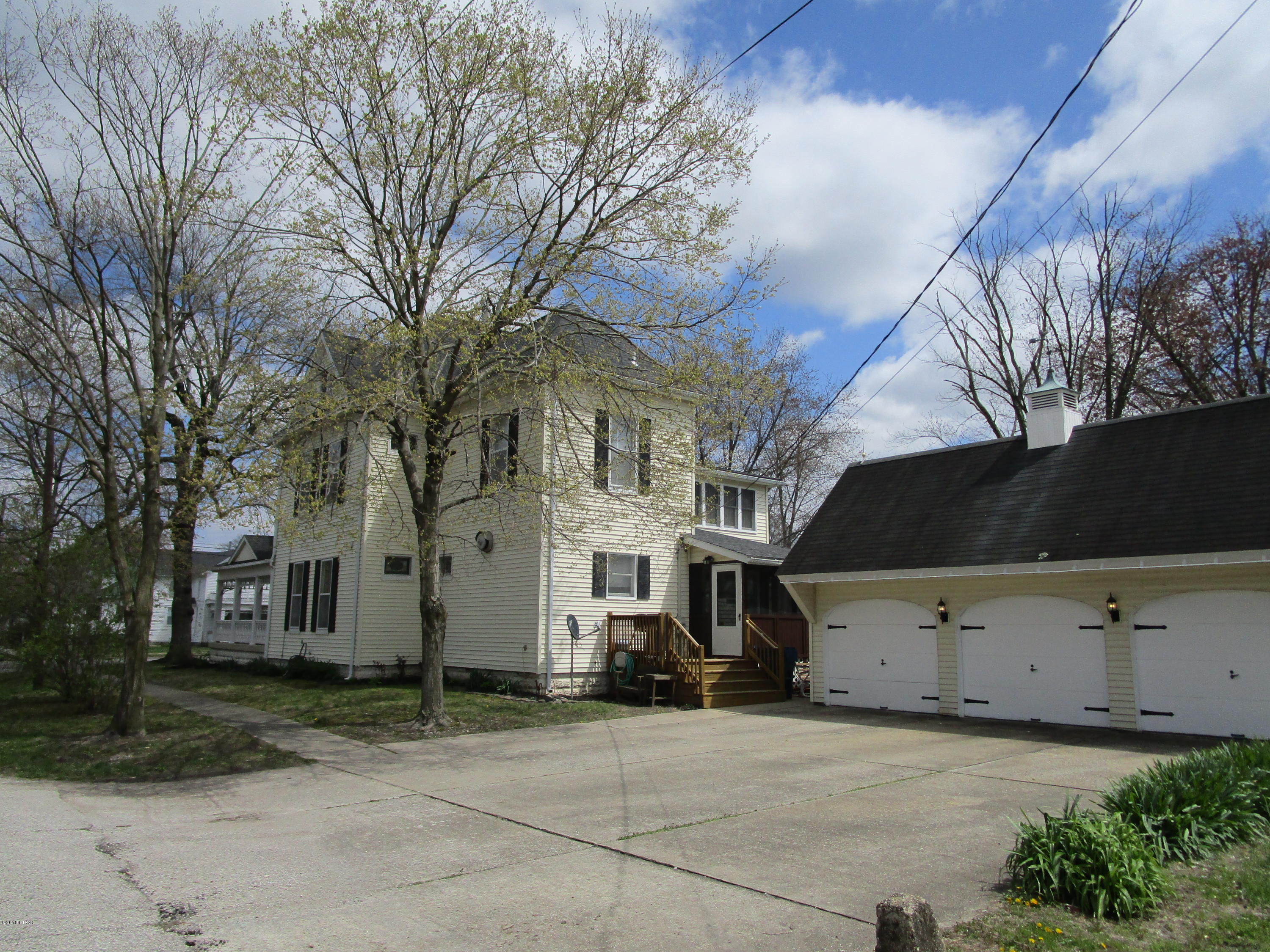 623 North Main Street Flora, IL 62839 - Photo 20 of 50 Gallery Image 20