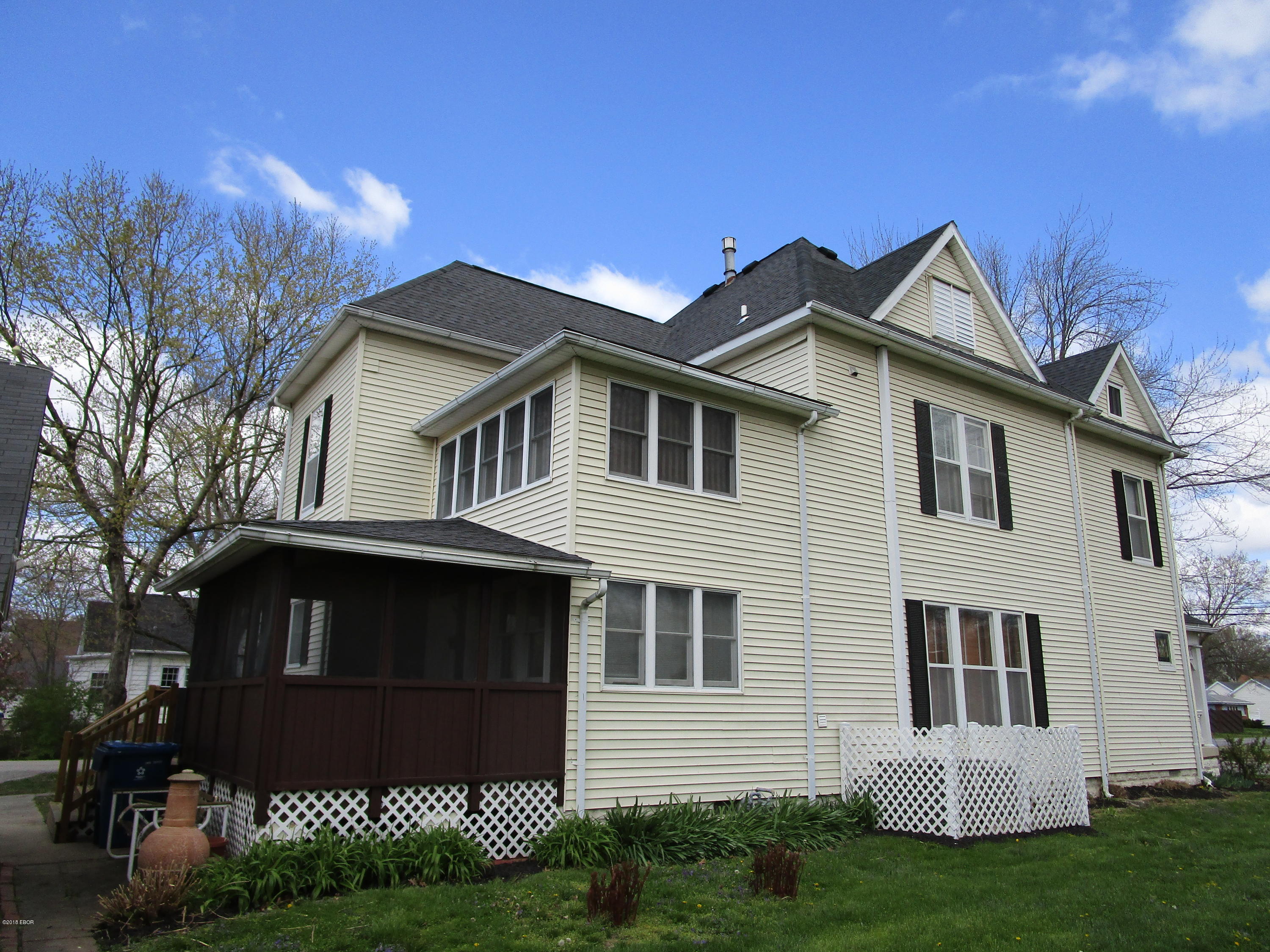 623 North Main Street Flora, IL 62839 - Photo 22 of 50 Gallery Image 22