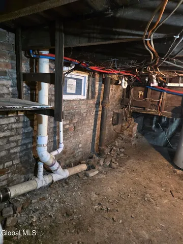 $239,900 | 411 5th Avenue, Troy, NY 12182