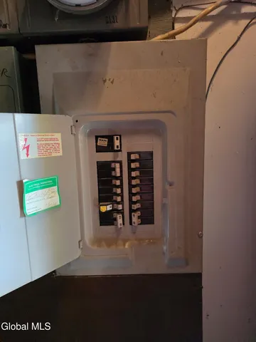 $239,900 | 411 5th Avenue, Troy, NY 12182