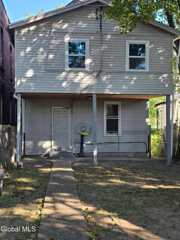 $239,900 | 411 5th Avenue, Troy, NY 12182