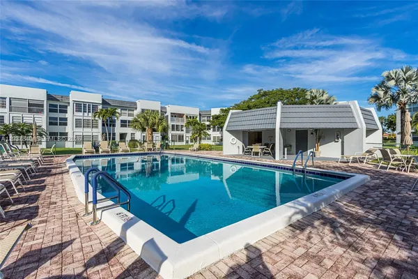 $85,000 | 6650 Royal Palm Boulevard, Unit 204C, Margate, FL 33063
