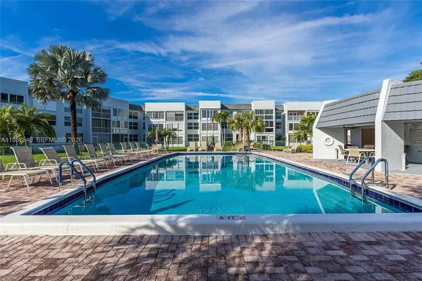 $85,000 | 6650 Royal Palm Boulevard, Unit 204C, Margate, FL 33063