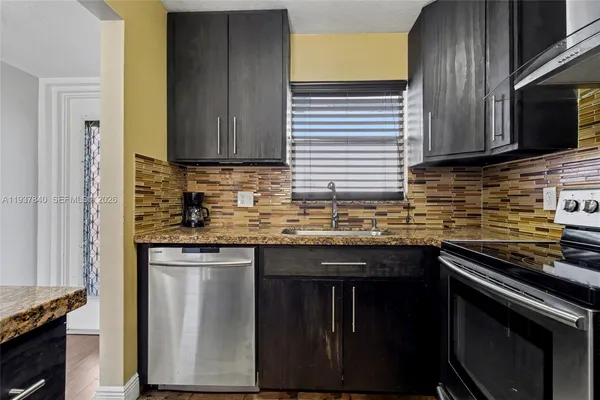 $85,000 | 6650 Royal Palm Boulevard, Unit 204C, Margate, FL 33063