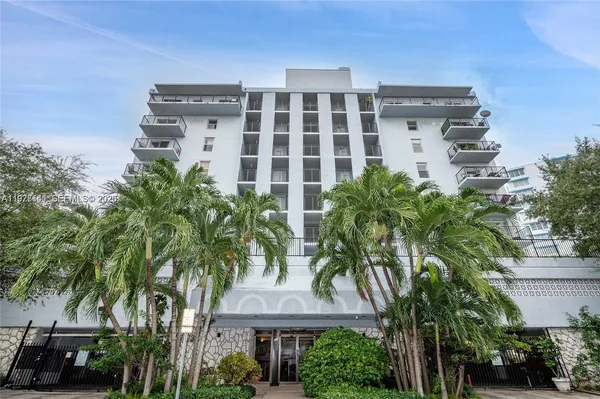 $2,150 | 899 West Avenue, Unit 8F, Miami Beach, FL 33139