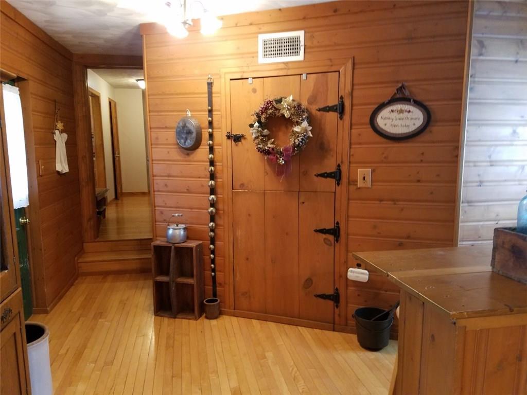 124 Shelocta Road Shelocta, PA 15774 - Photo 14 of 20