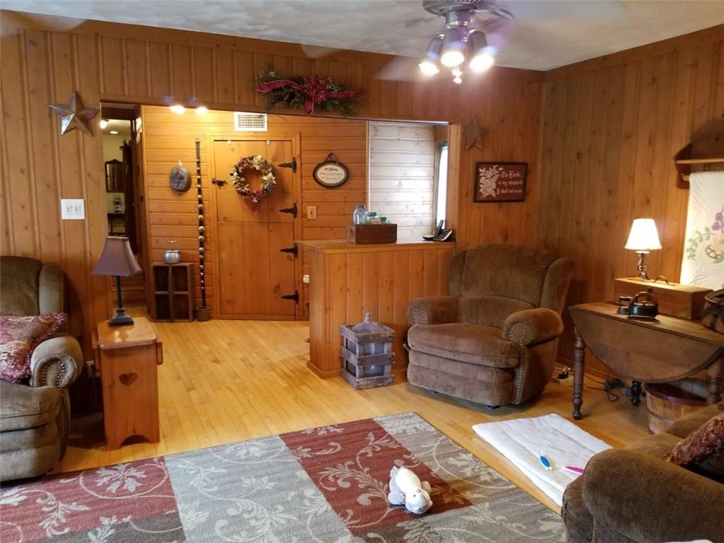 124 Shelocta Road Shelocta, PA 15774 - Photo 5 of 20