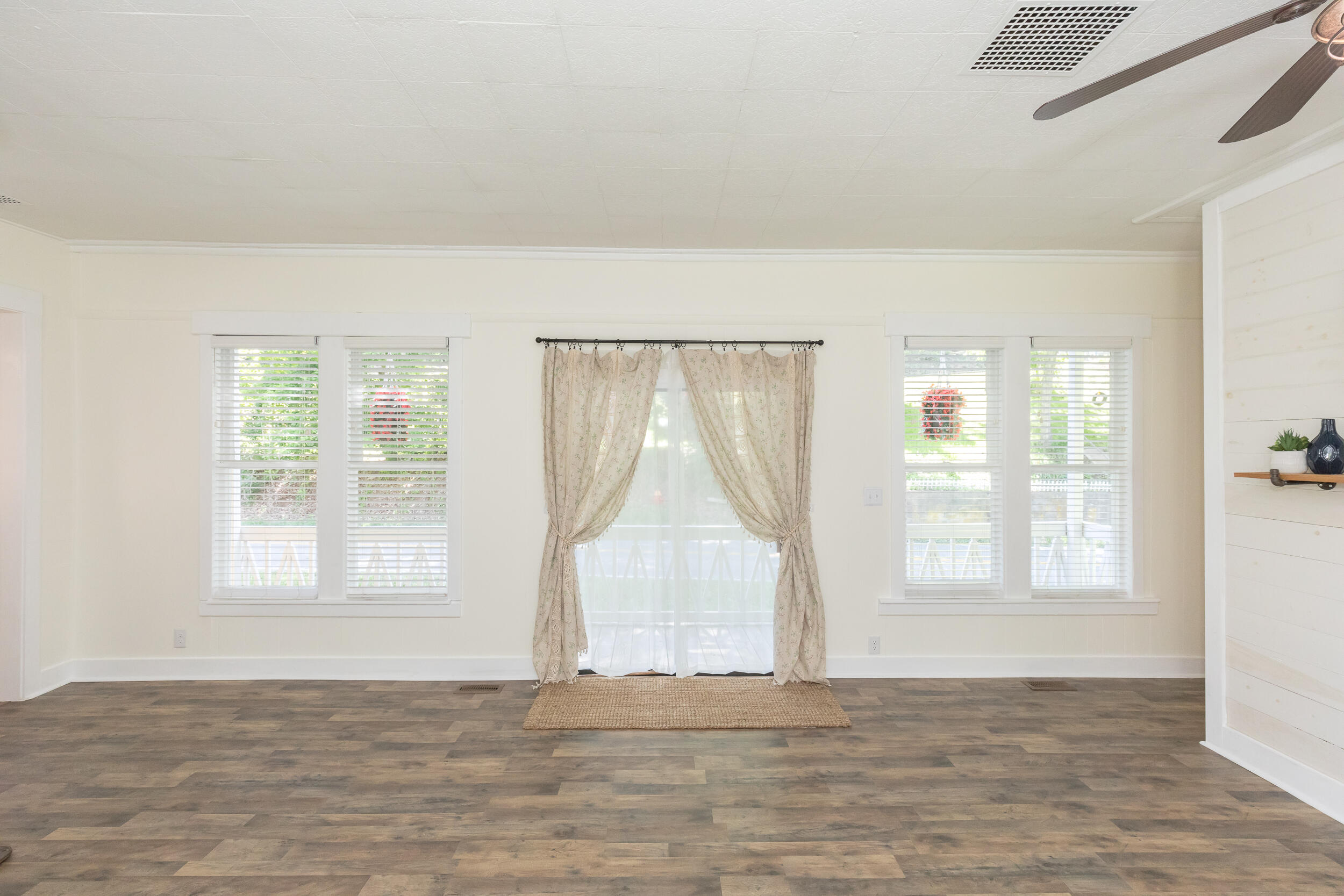 1561 Alleghany Spring Road Shawsville, VA 24162 - Photo 29 of 87 Shawsville VA-29