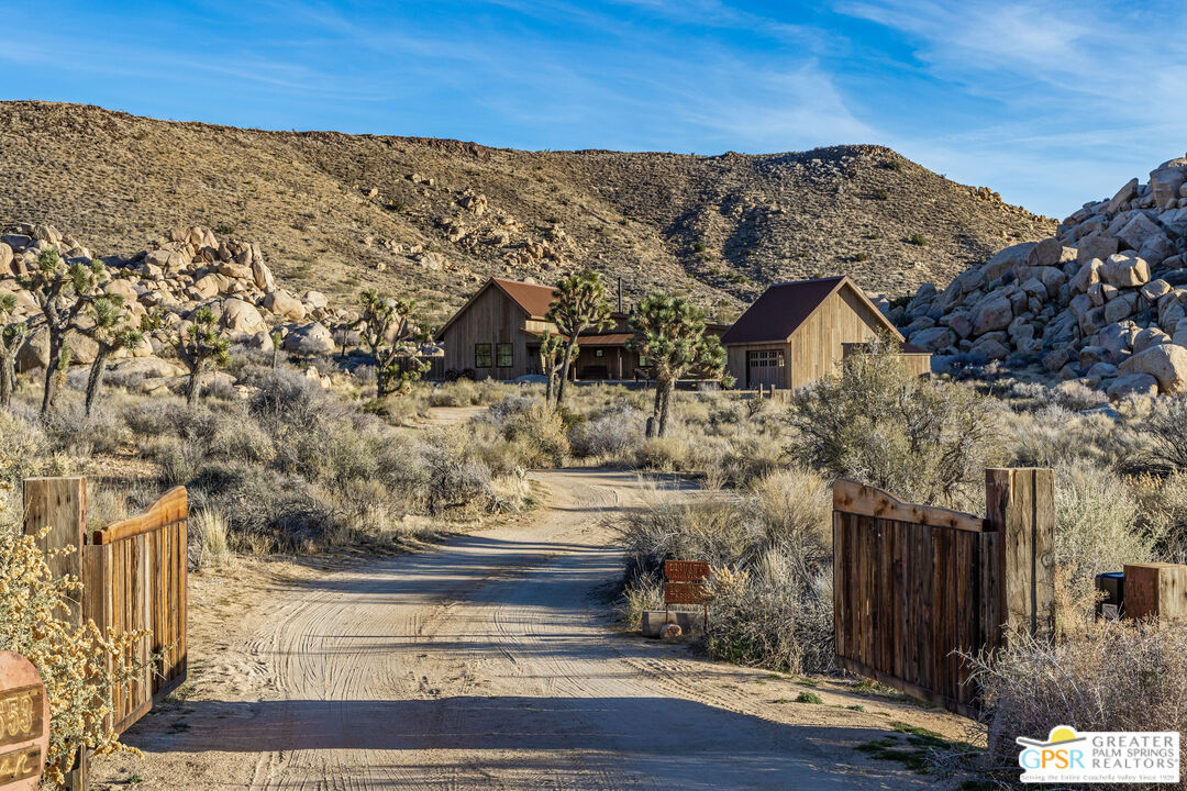1653 Roadrunner Rut Pioneertown, CA 92268 - Photo 8 of 60