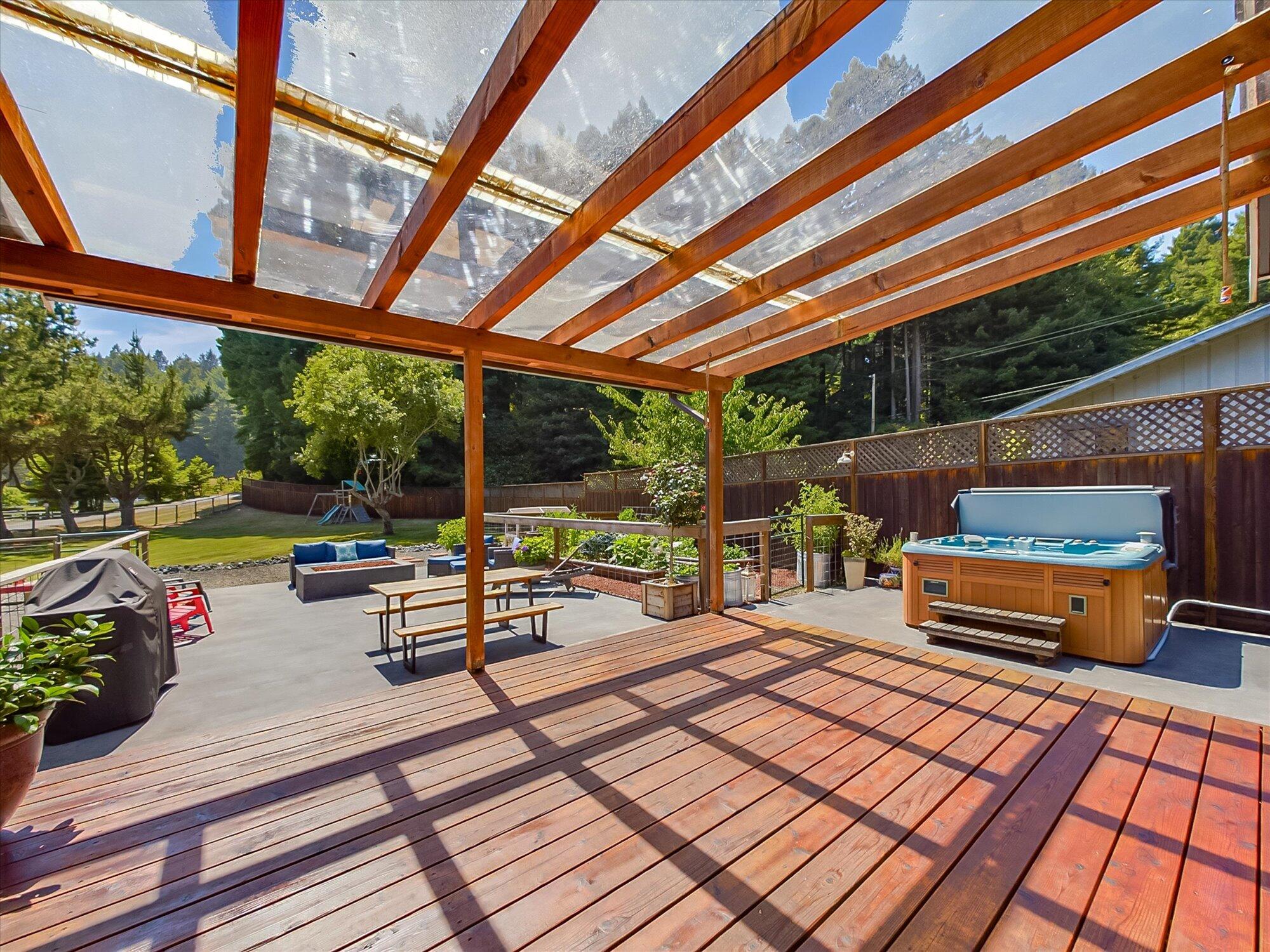 4048 Campton Road Eureka, CA 95503 - Photo 38 of 54