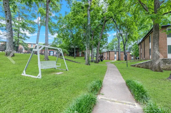 $1,200 | 2601 Hillsboro Pike, Unit I3, Nashville, TN 37212