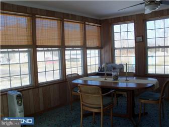 215 Cedarbrook Road Sicklerville, NJ 08081 - Photo 11 of 12 Sun Room
