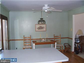 215 Cedarbrook Road Sicklerville, NJ 08081 - Photo 5 of 12 Dining Room