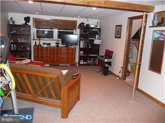 215 Cedarbrook Road Sicklerville, NJ 08081 - Photo 10 of 12 Family Room