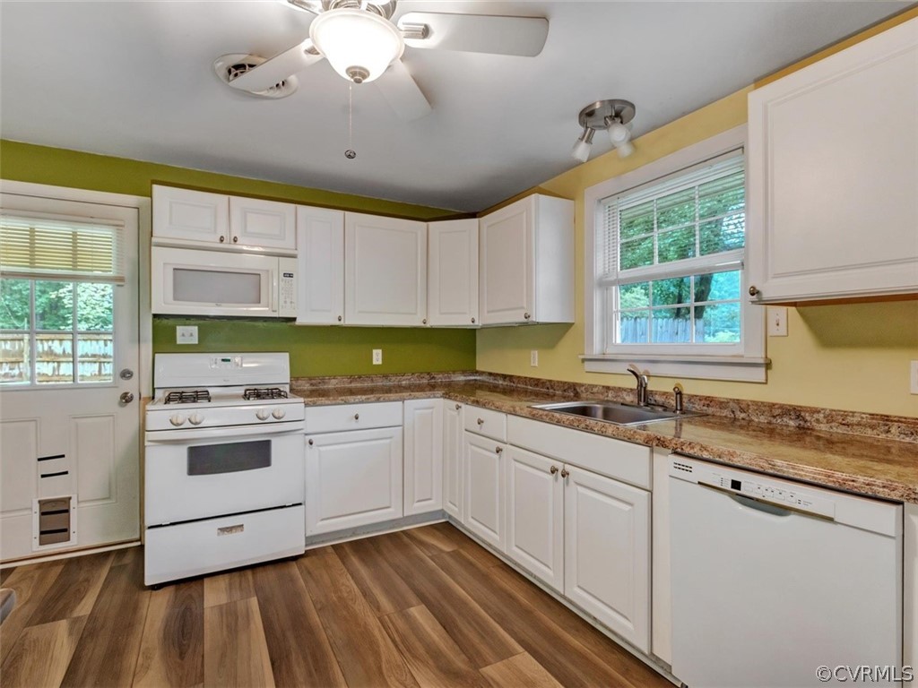 2502 Mountain View Road Powhatan, VA 23139 - Photo 8 of 22 Gallery Image 8