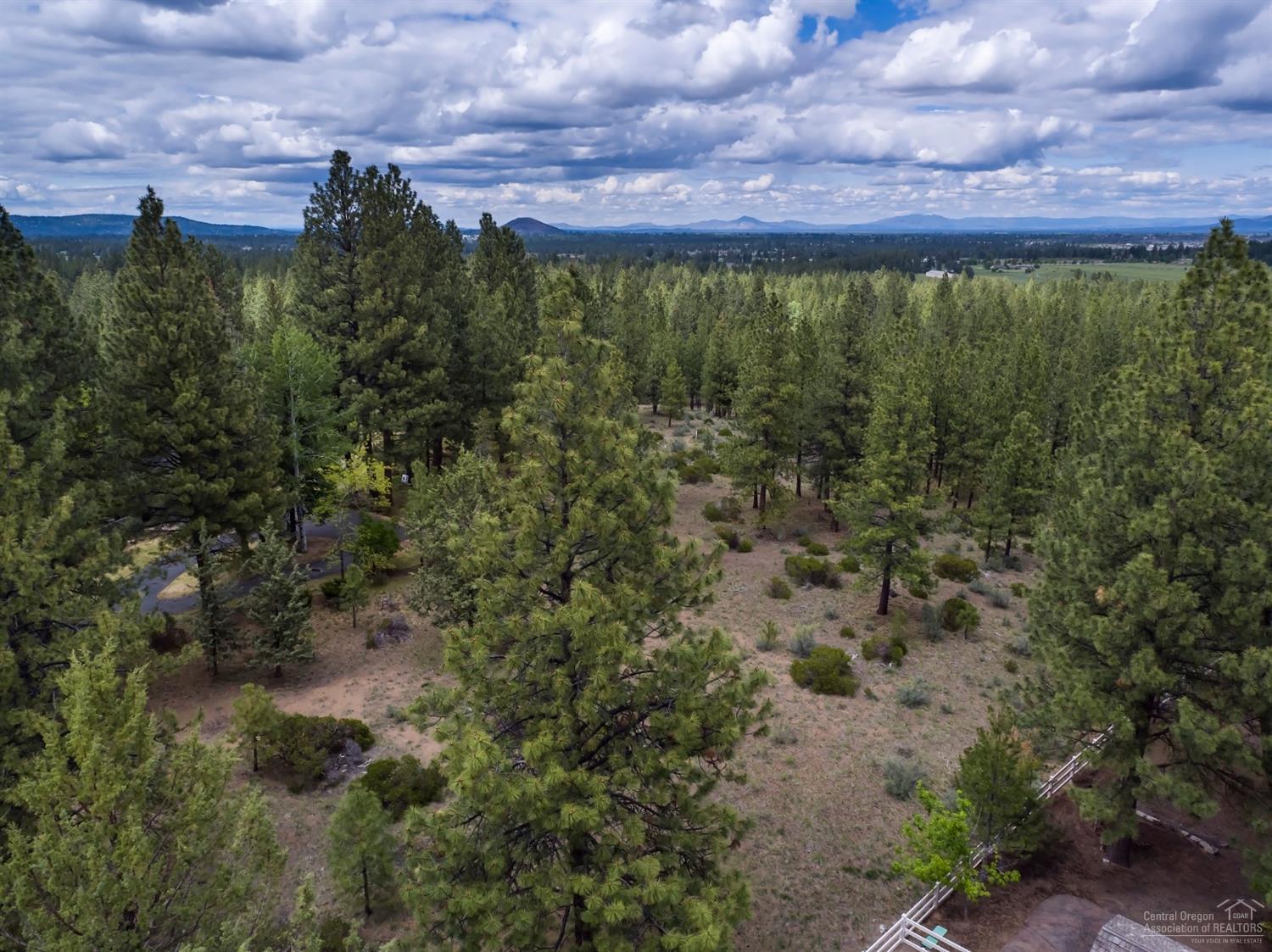 60130 East Ridgeview Drive Bend, OR 97702 - Photo 12 of 18 Additional Photo