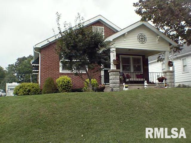 1433 Maple Street Quincy, IL 62301 - Photo 1 of 6 Gallery Image 1