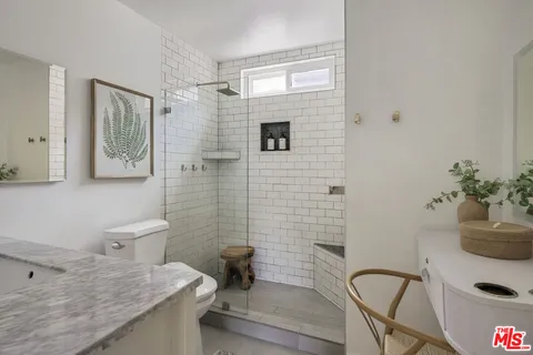$1,395,000 | 8326 Kirkwood Drive, Los Angeles, CA 90046