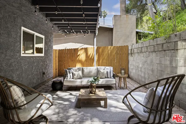 $1,395,000 | 8326 Kirkwood Drive, Los Angeles, CA 90046