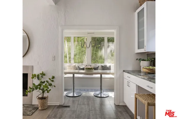 $1,395,000 | 8326 Kirkwood Drive, Los Angeles, CA 90046