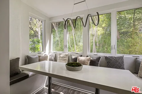 $1,395,000 | 8326 Kirkwood Drive, Los Angeles, CA 90046