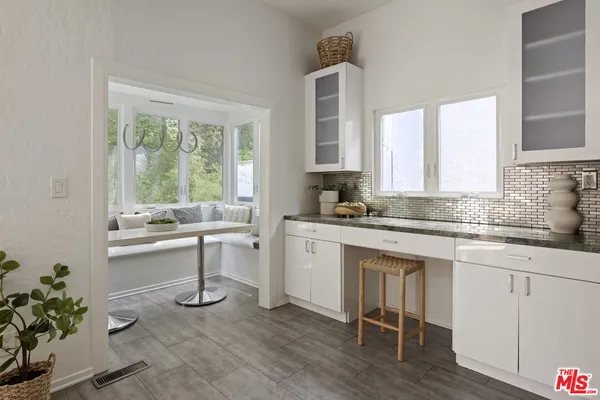 $1,395,000 | 8326 Kirkwood Drive, Los Angeles, CA 90046