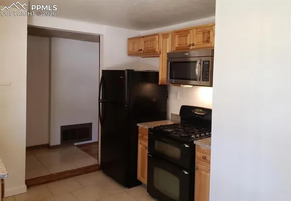 $349,300 | 706 West Bowman Avenue, Woodland Park, CO 80863