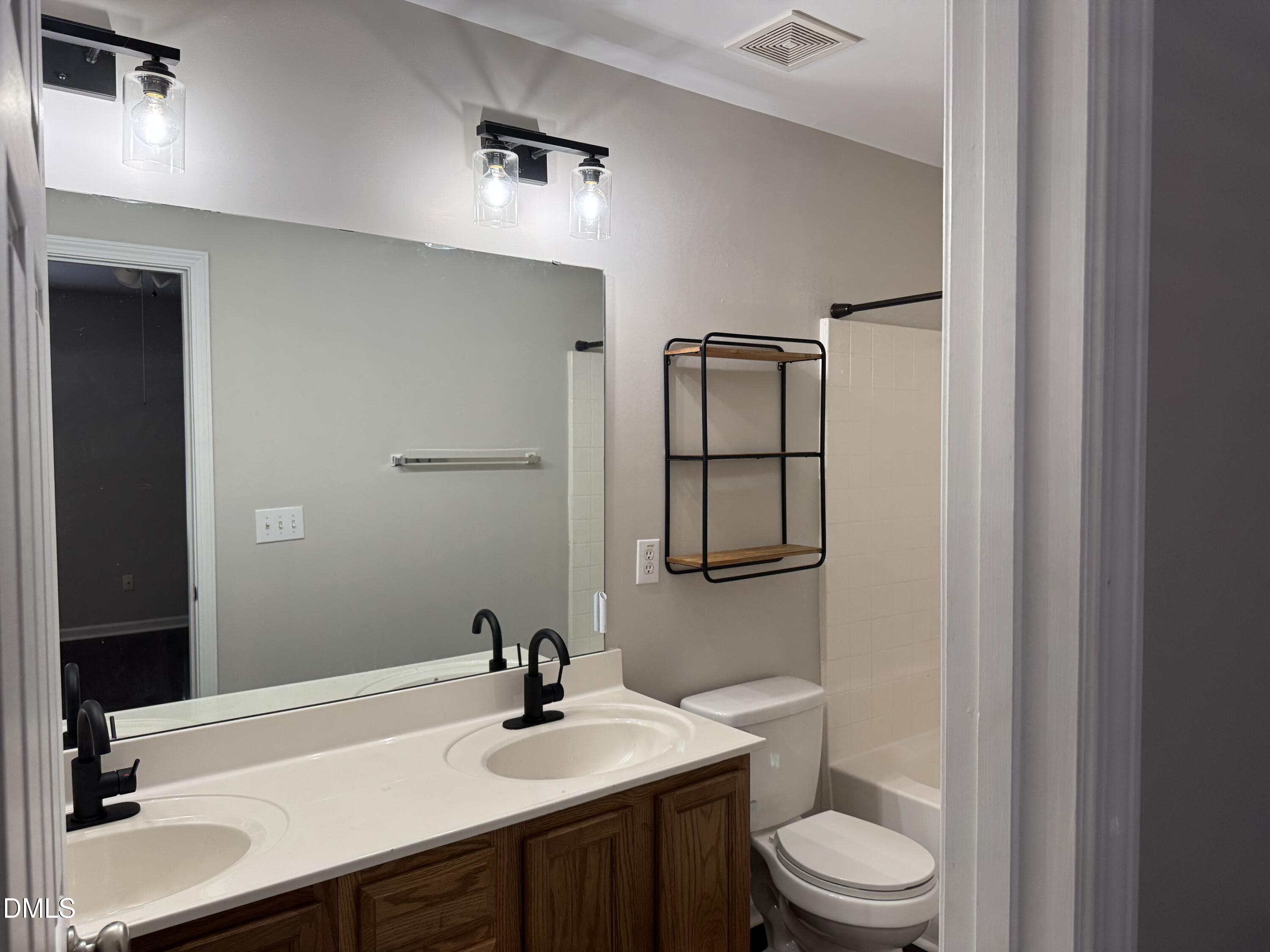 8245 Martello Lane Raleigh, NC 27613 - Photo 8 of 13 IMG_5410