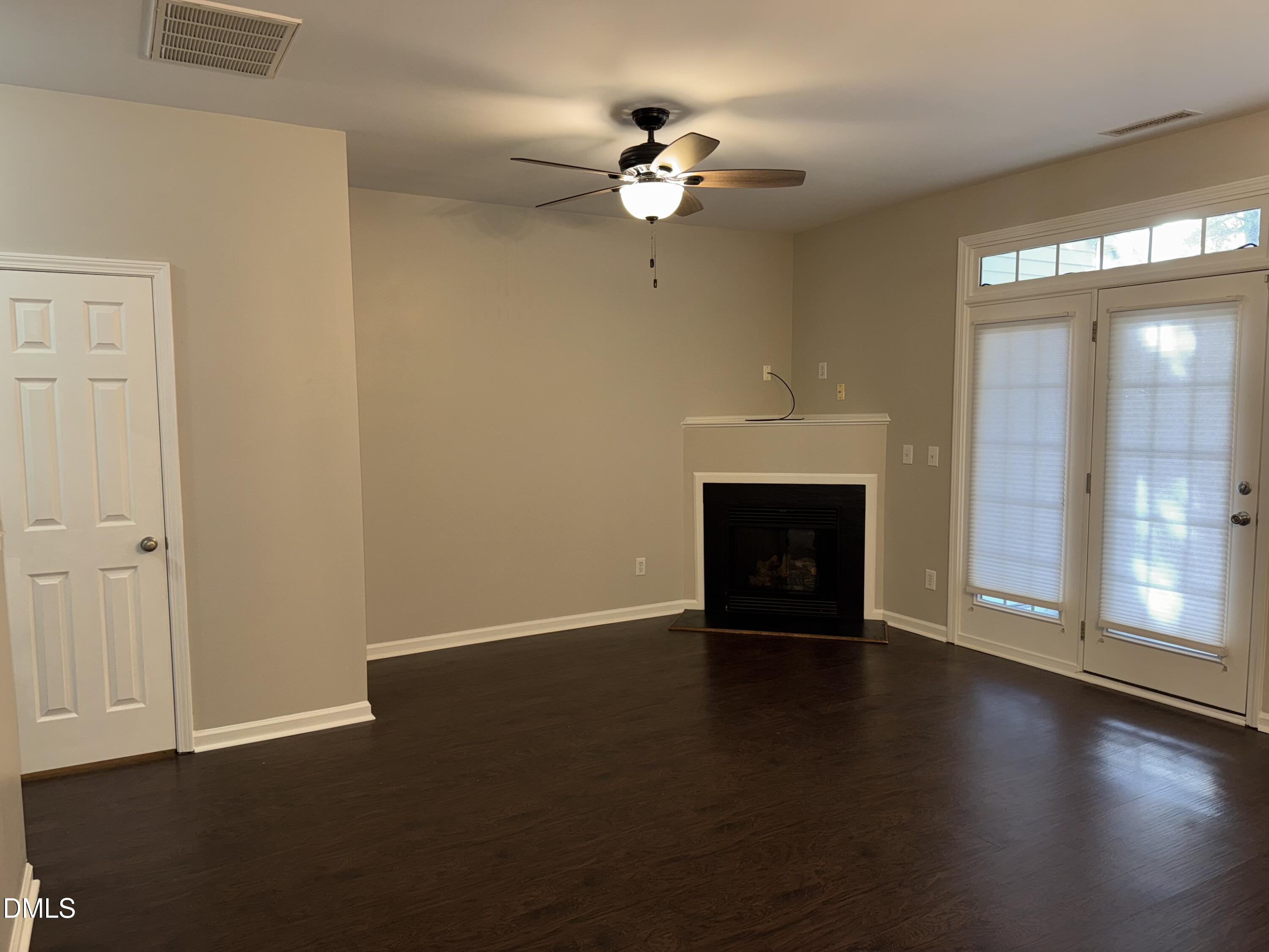 8245 Martello Lane Raleigh, NC 27613 - Photo 2 of 13 IMG_5421