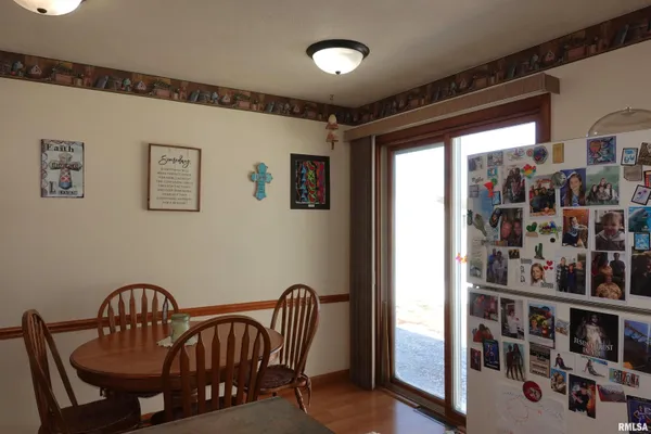 $139,000 | 667 Benard Street, Galesburg, IL 61401