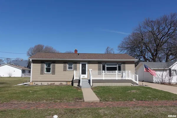 $139,000 | 667 Benard Street, Galesburg, IL 61401