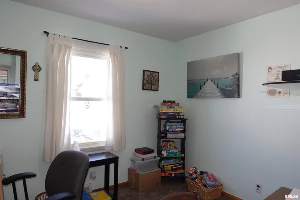 $139,000 | 667 Benard Street, Galesburg, IL 61401