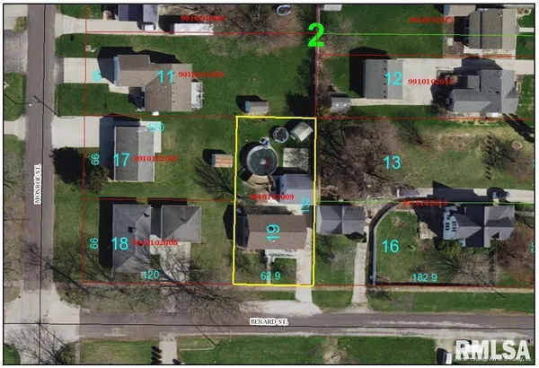 $139,000 | 667 Benard Street, Galesburg, IL 61401