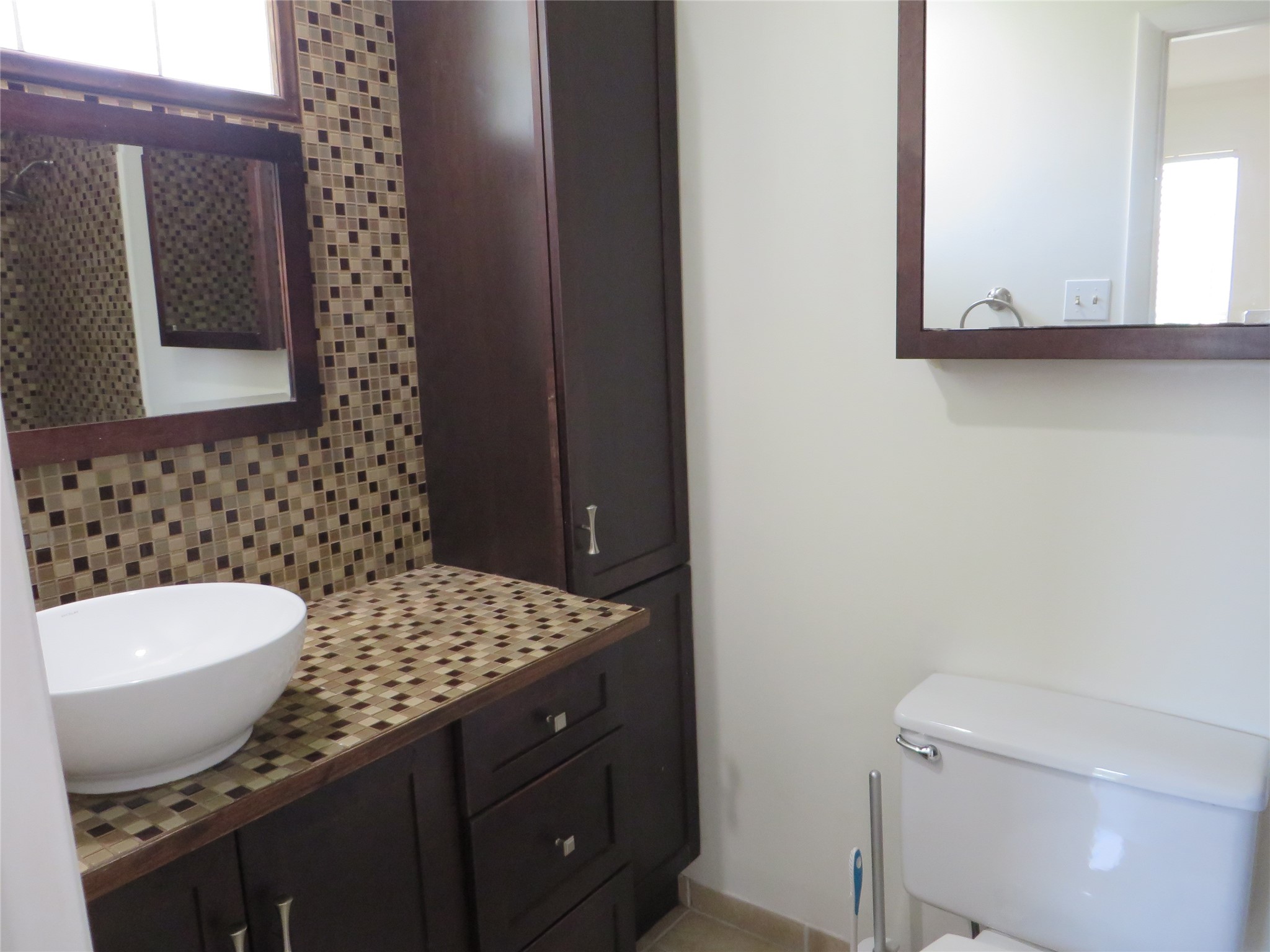 2815 Old Fort Road Sugar Land, TX 77479 - Photo 8 of 12 There is an updated primary bath with tub/shower.