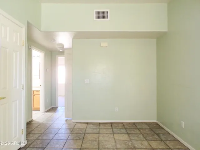 $1,095 | 427 South Clubhouse Lane, Sierra Vista, AZ 85635