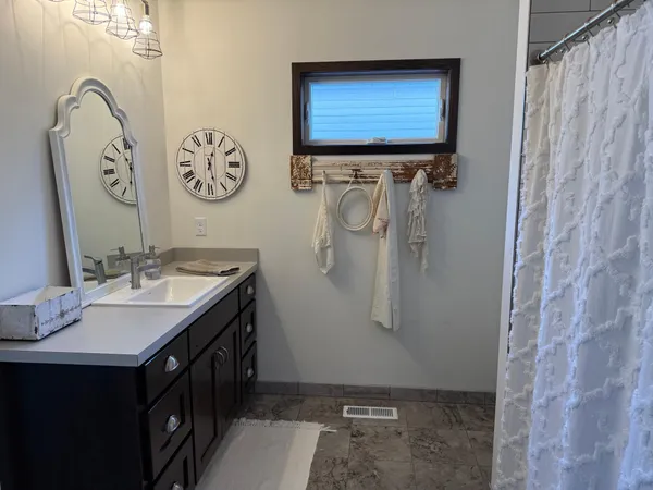 $330,000 | 801 Golden Way Northwest, Isanti, MN 55040