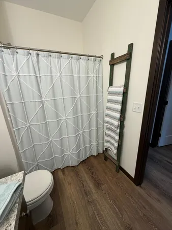 $330,000 | 801 Golden Way Northwest, Isanti, MN 55040