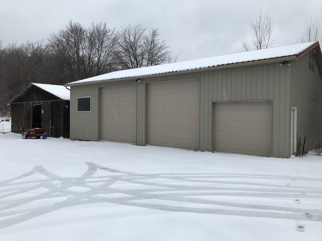 213 Stone Road Franklin, PA 16323 - Photo 25 of 28 a house with a outdoor space