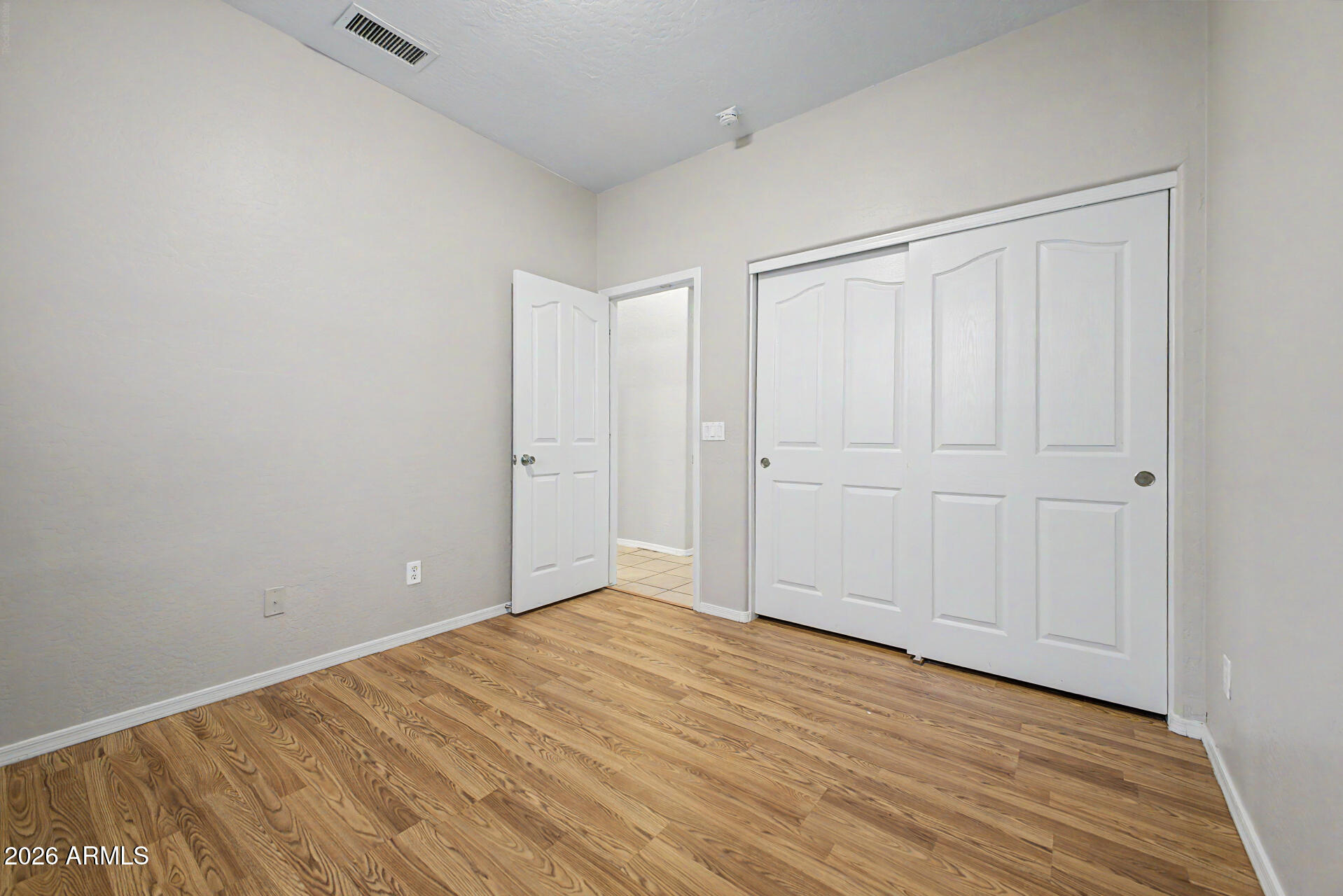 11199 West Monte Vista Road Avondale, AZ 85392 - Photo 21 of 36 a view of an empty room