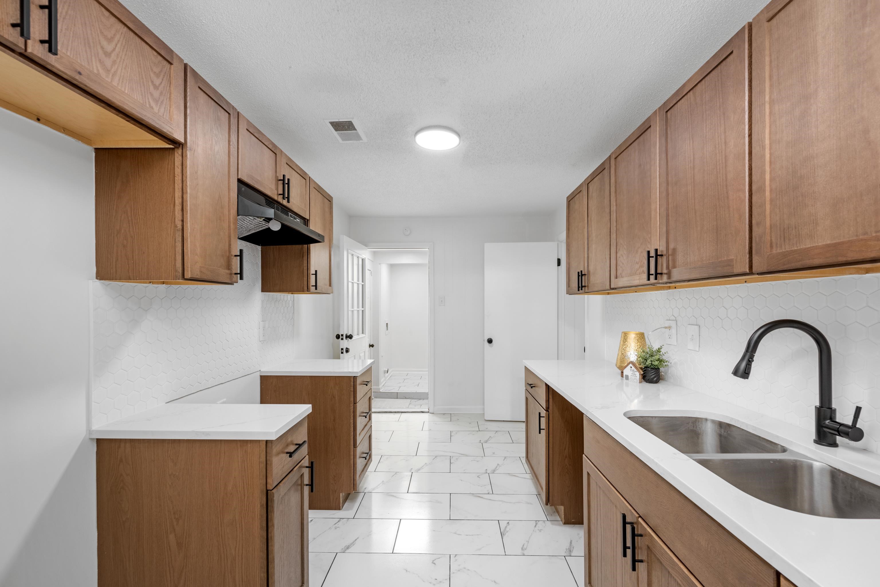 4808 Quince Road Memphis, TN 38117 - Photo 16 of 39