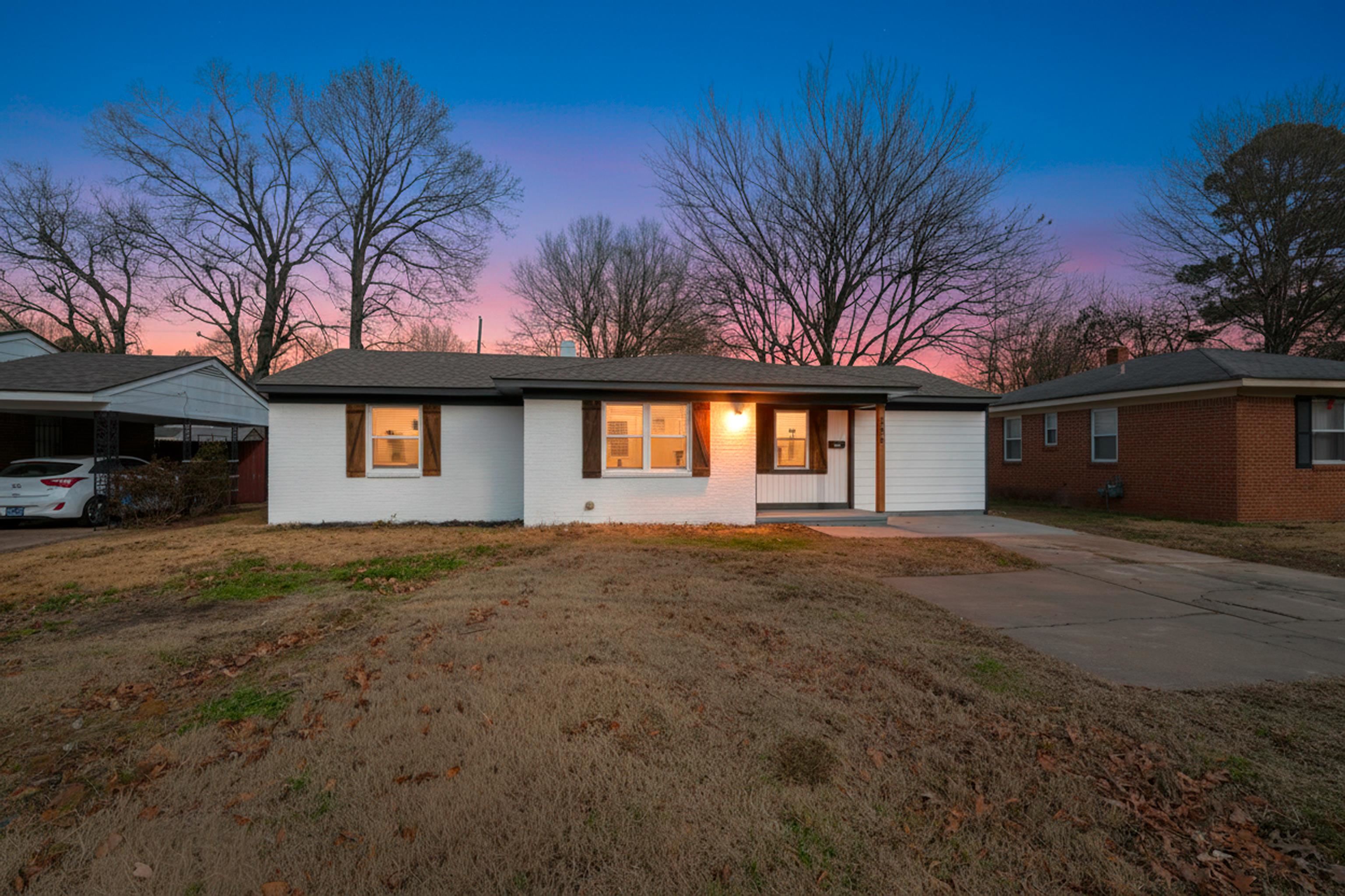4808 Quince Road Memphis, TN 38117 - Photo 2 of 39 Enhanced twilight photo