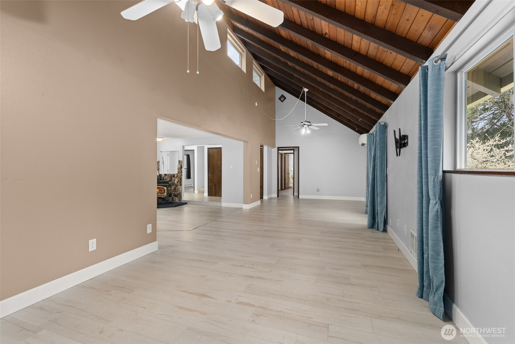 9918 168th Avenue Southwest Rochester, WA 98579 - Photo 14 of 39