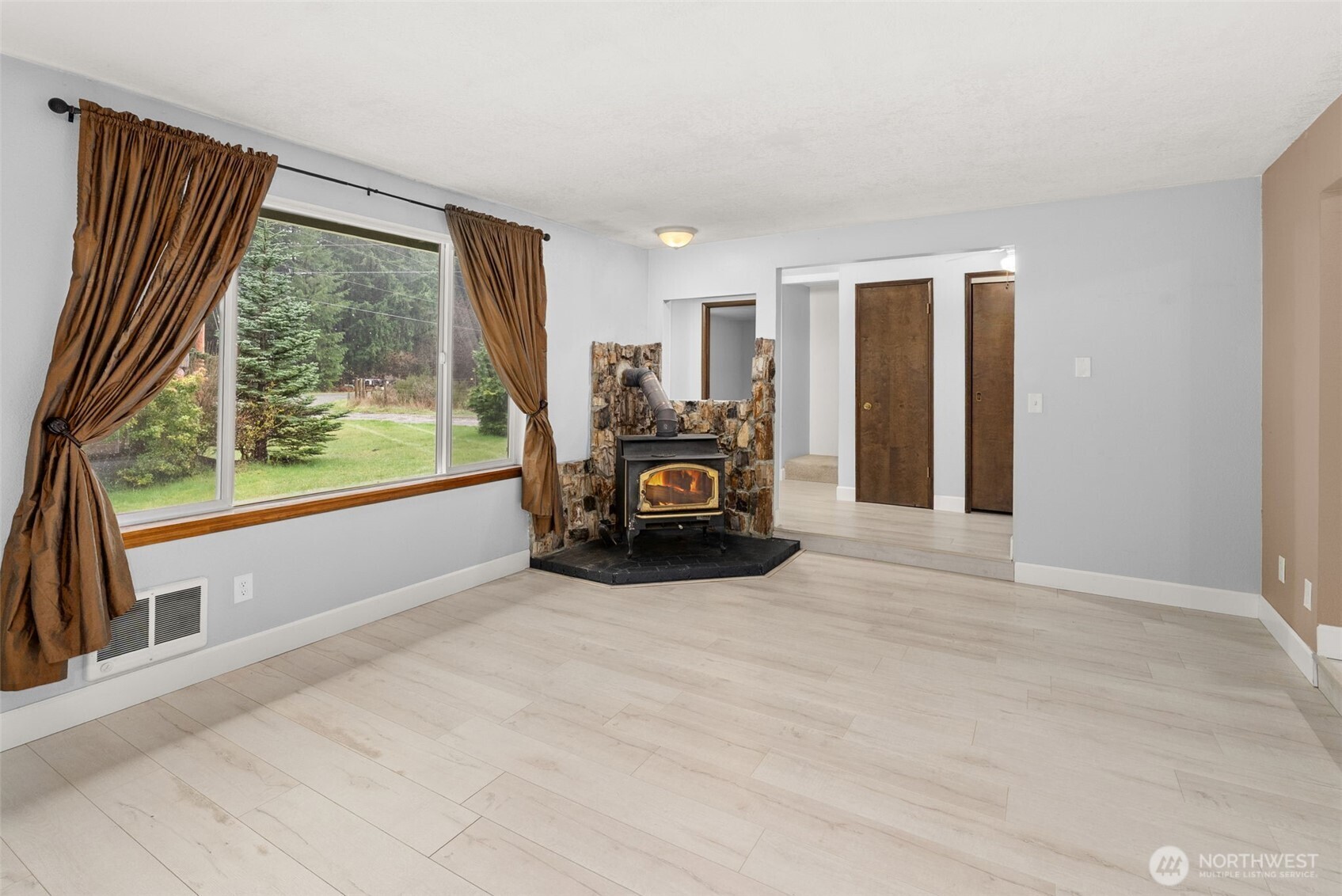 9918 168th Avenue Southwest Rochester, WA 98579 - Photo 8 of 39