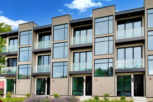 $564,000 | 6344 Hennings Court, Morton Grove, IL 60053