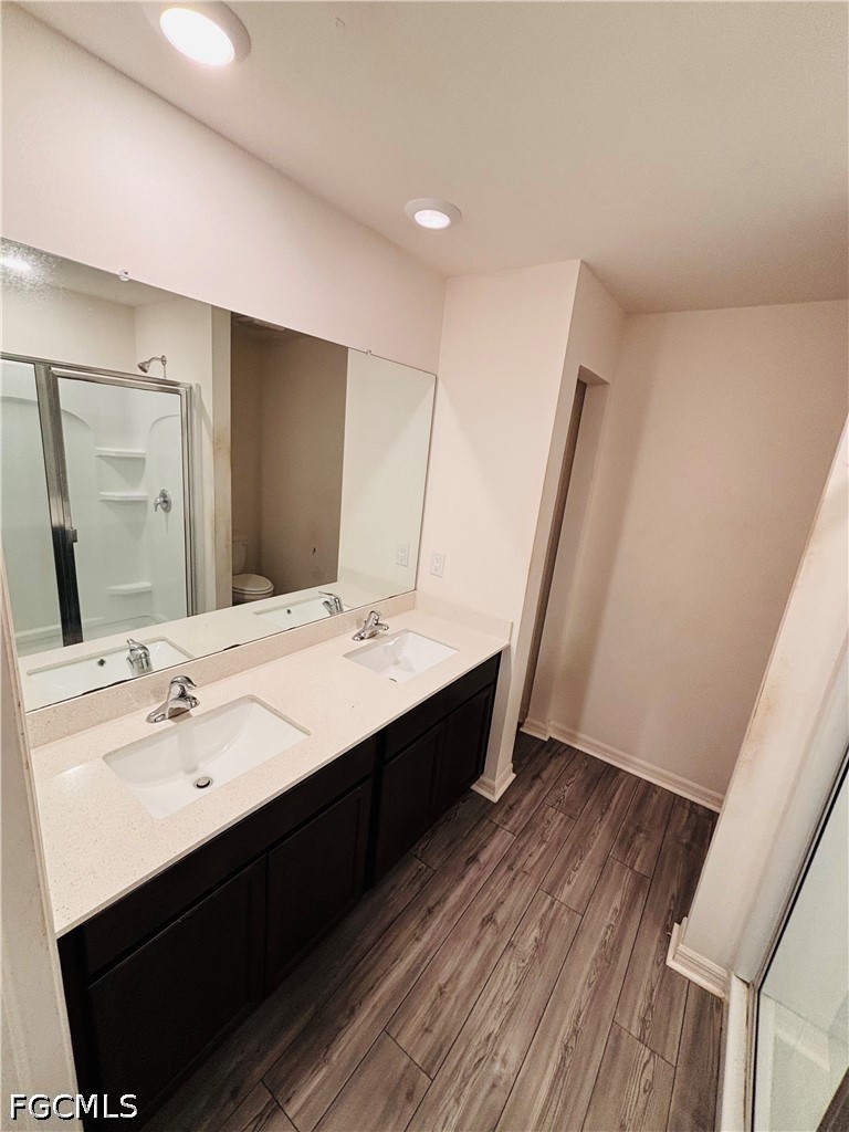 244 Loadstar Street Fort Myers, FL 33913 - Photo 19 of 46
