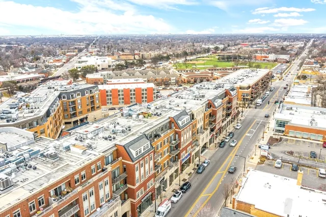$1,500 | 33 North Clifton Avenue, Unit 101, Park Ridge, IL 60068