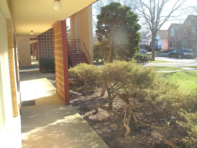 $1,500 | 33 North Clifton Avenue, Unit 101, Park Ridge, IL 60068